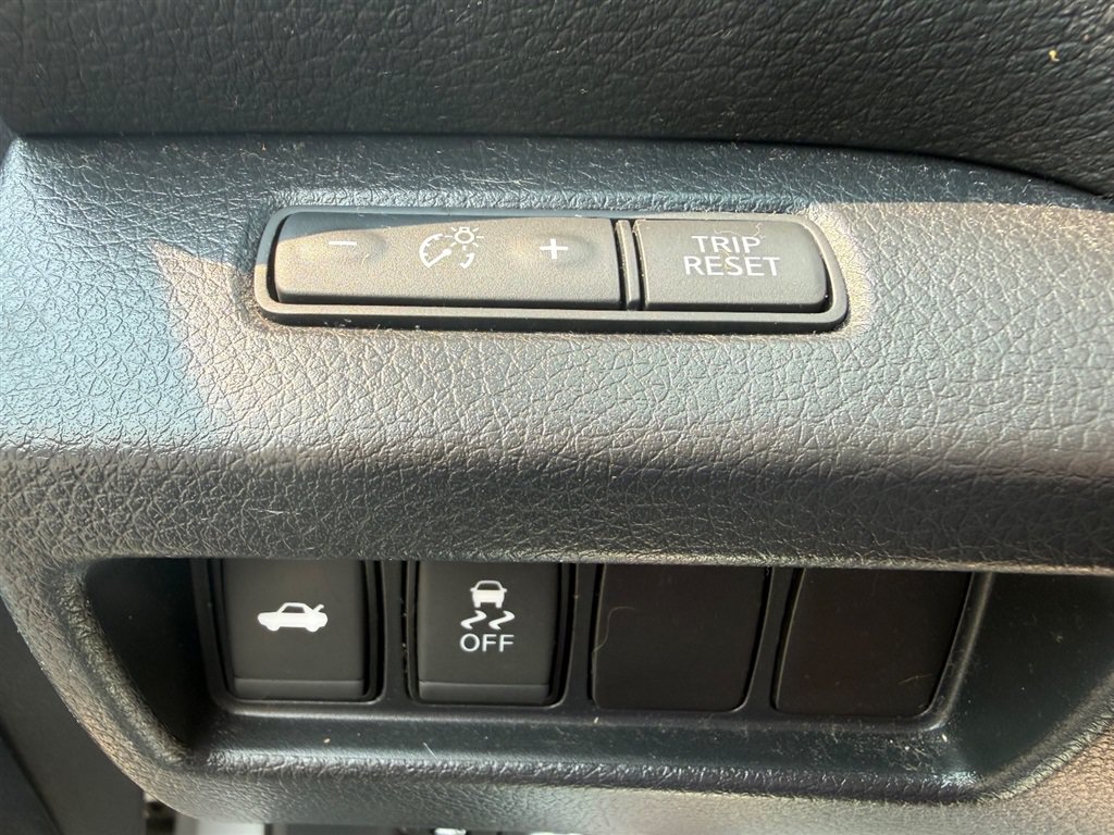 Used 2017 Nissan Altima 2.5 S w/ Power Driver Seat Package FWD image 18