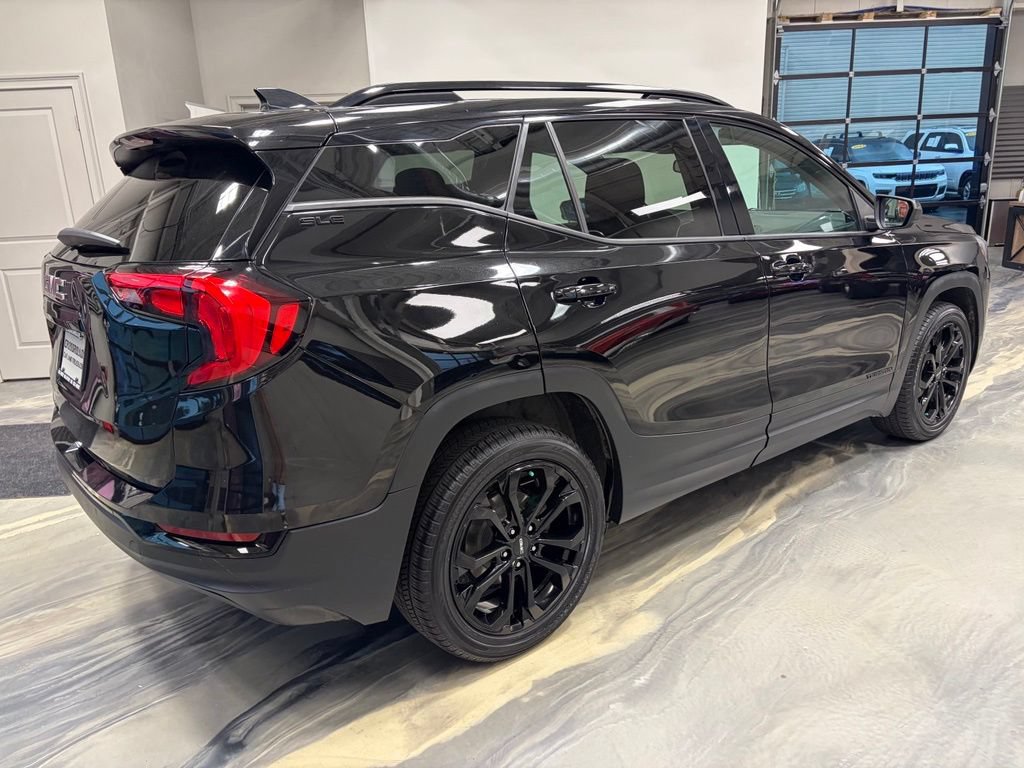 Used 2020 GMC Terrain SLE w/ Driver Convenience Package FWD image 28