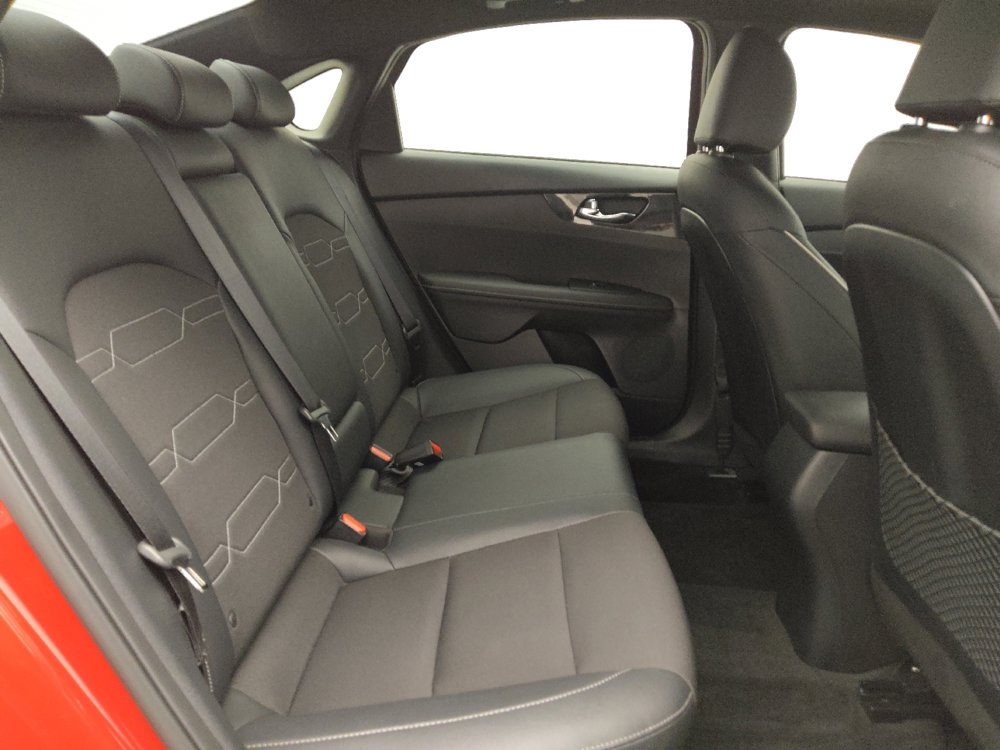Used 2024 Kia Forte GT-Line w/ GT-Line Premium Package FWD image 19