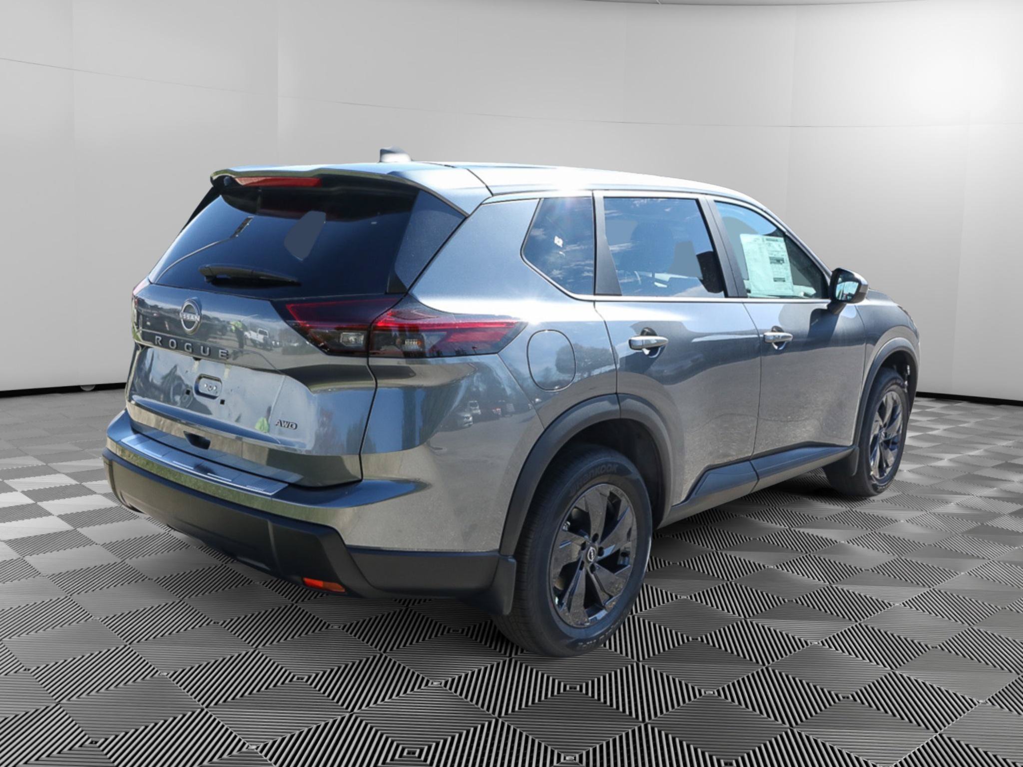 New 2027 Nissan Rogue SV AWD/4WD image 8