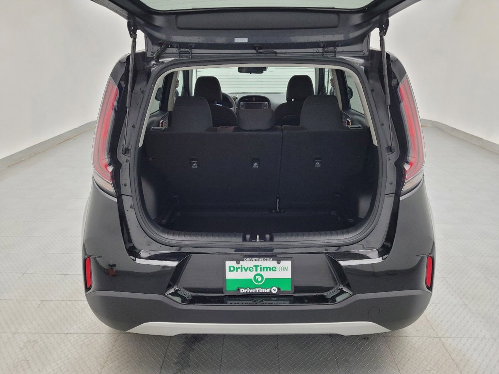 Used 2025 Kia Soul LX w/ LX Technology Package image 29