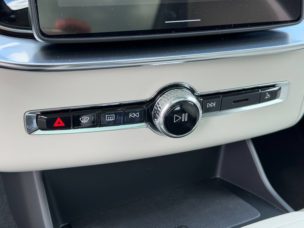 New 2026 Volvo XC90 B6 Ultra AWD/4WD image 26