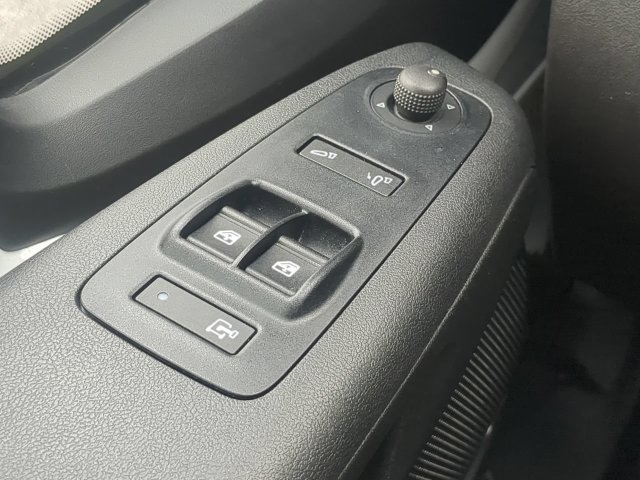Used 2025 RAM ProMaster 3500 w/ Convenience Group FWD image 25