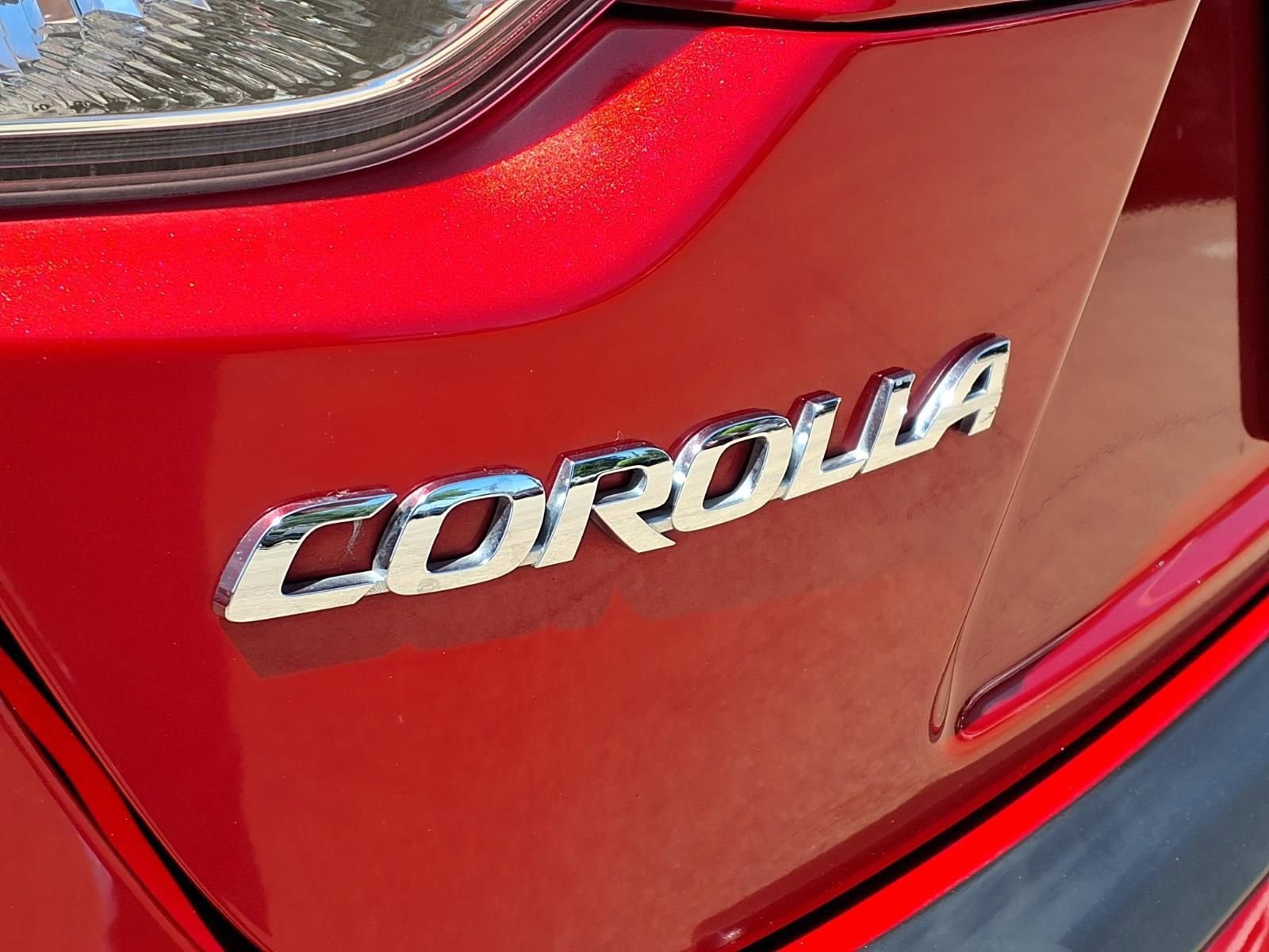 Used 2020 Toyota Corolla LE image 10