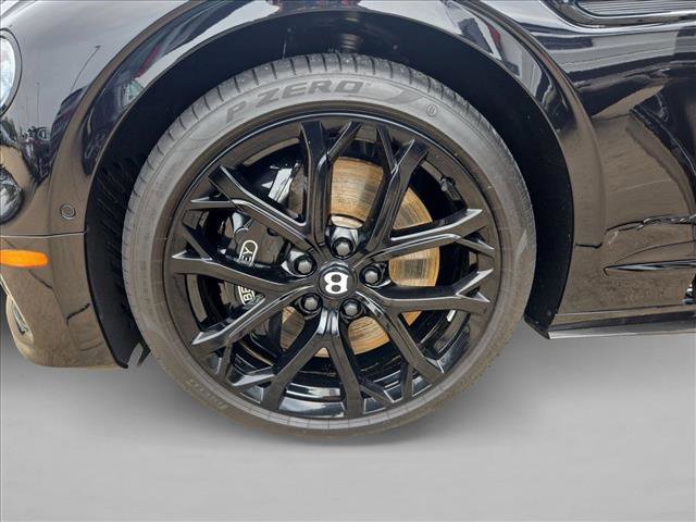 Used 2024 Bentley Flying Spur W12 AWD/4WD image 23