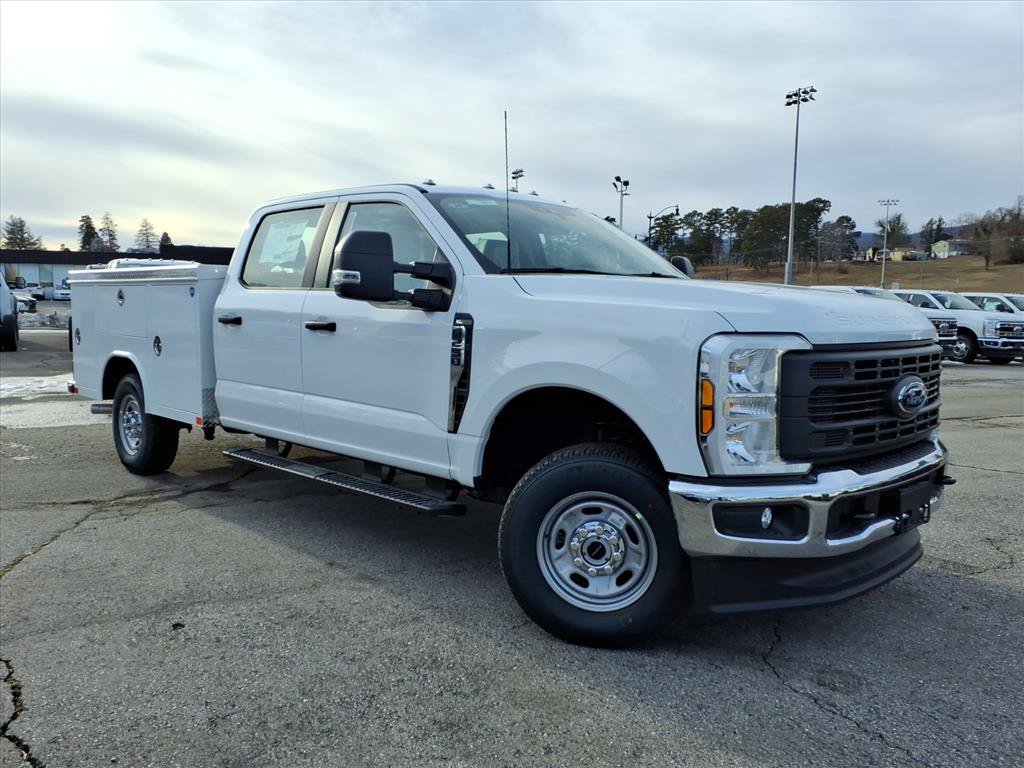New 2026 Ford F250 XL w/ XL Chrome Package image 1