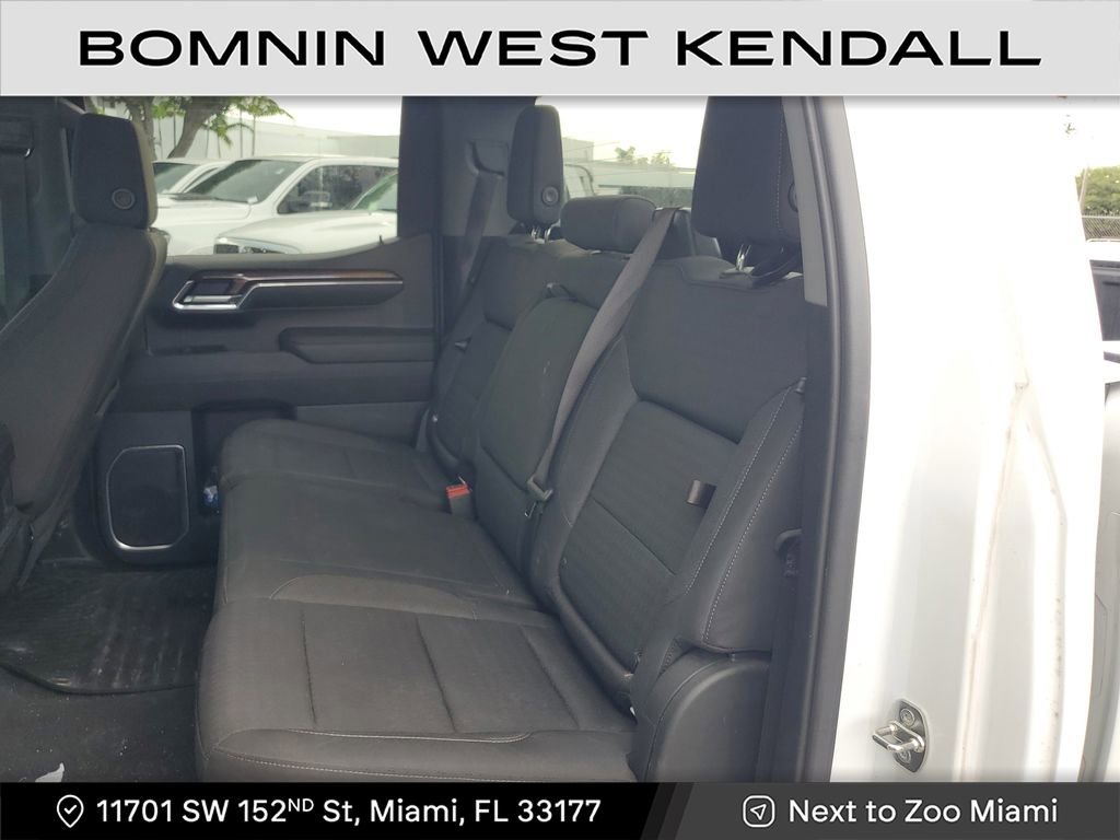 Used 2023 Chevrolet Silverado 1500 LT image 17