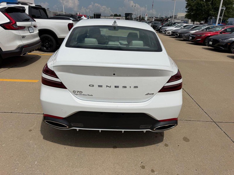 Used 2025 Genesis G70 2.5T AWD/4WD image 3