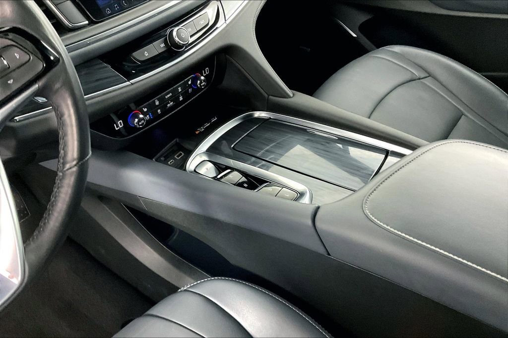 Used 2024 Buick Enclave Premium image 19