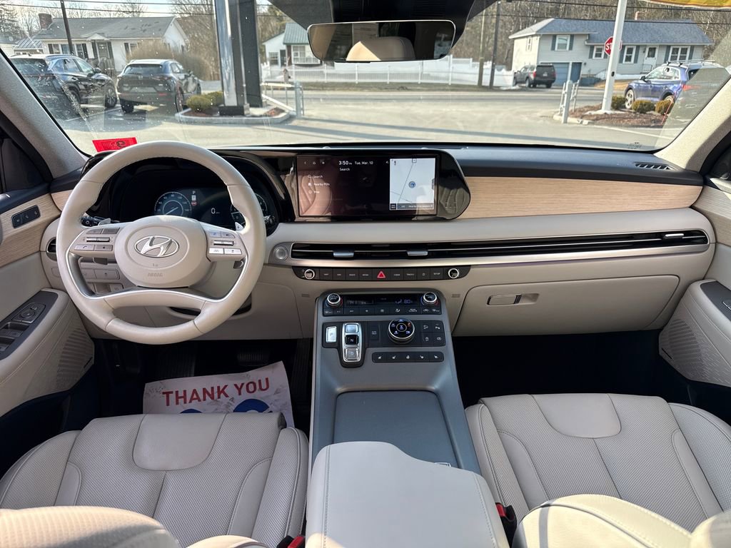 Used 2024 Hyundai Palisade Limited image 14