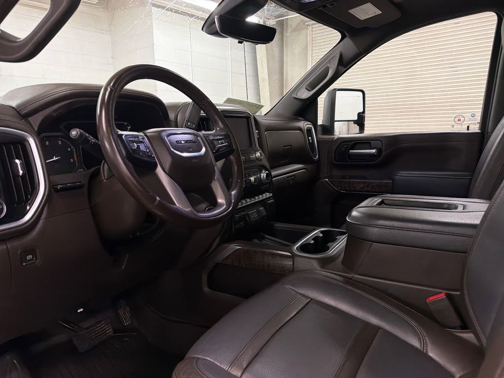 Used 2021 GMC Sierra 2500 Denali w/ Denali Ultimate Package AWD/4WD image 6