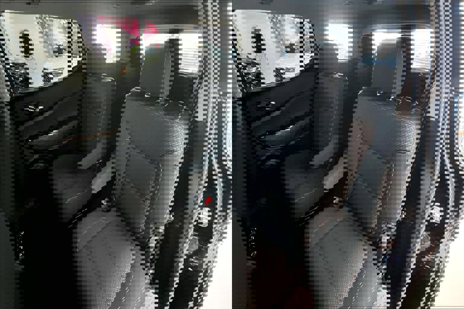 Used 2023 GMC Acadia SLE w/ Driver Convenience Package image 26