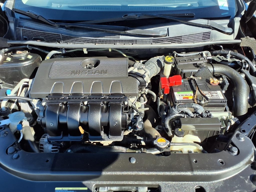 Used 2018 Nissan Sentra SV FWD image 3