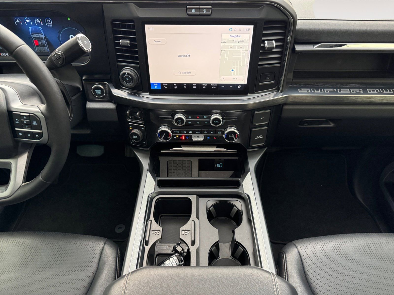 Certified 2025 Ford F250 Lariat w/ Lariat Ultimate Package image 11