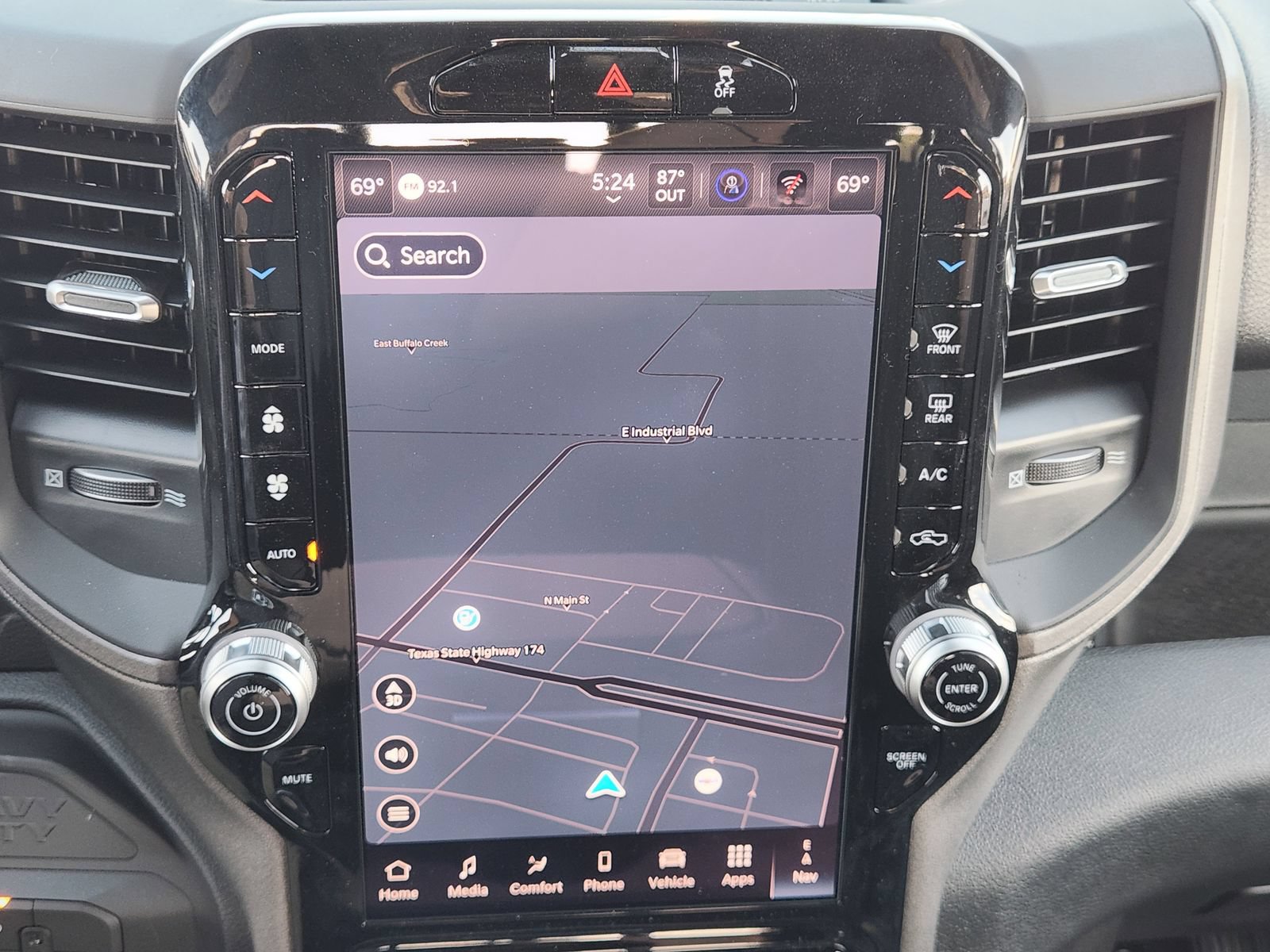 New 2026 RAM 3500 Tradesman AWD/4WD image 15