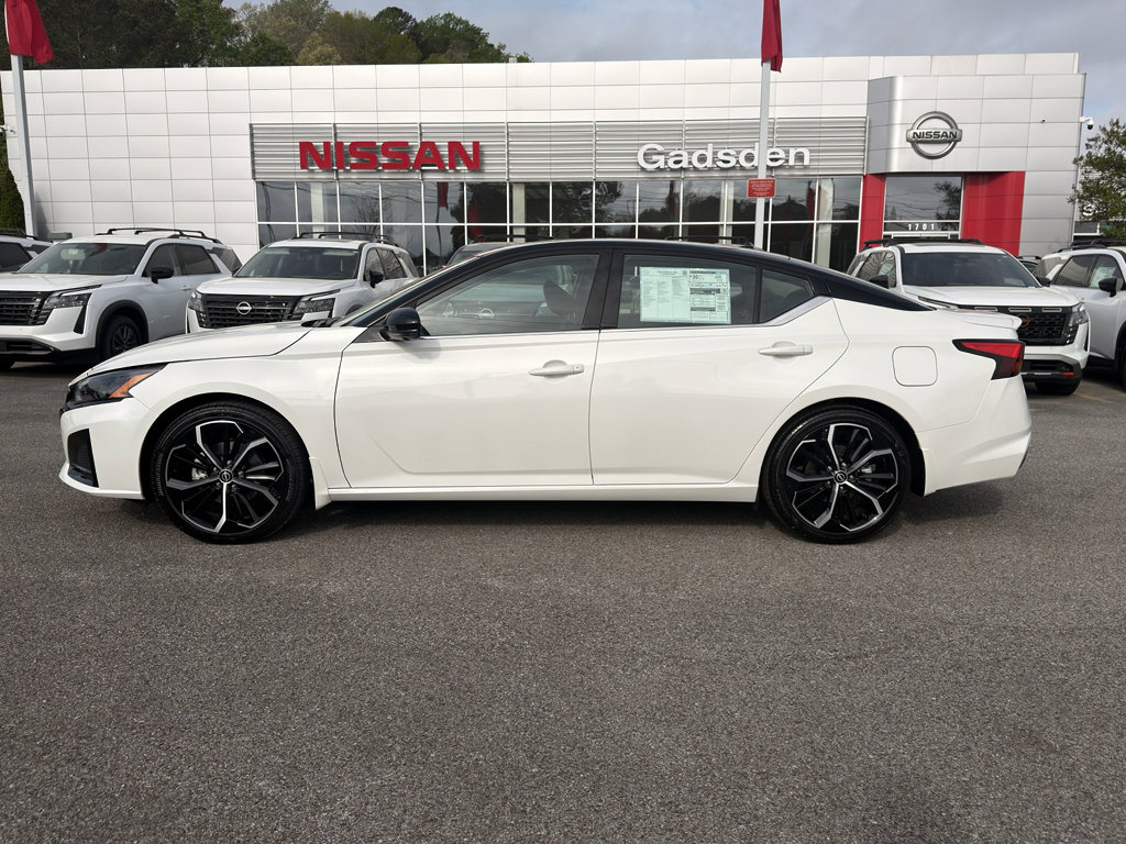 New 2026 Nissan Altima 2.5 SR FWD image 7