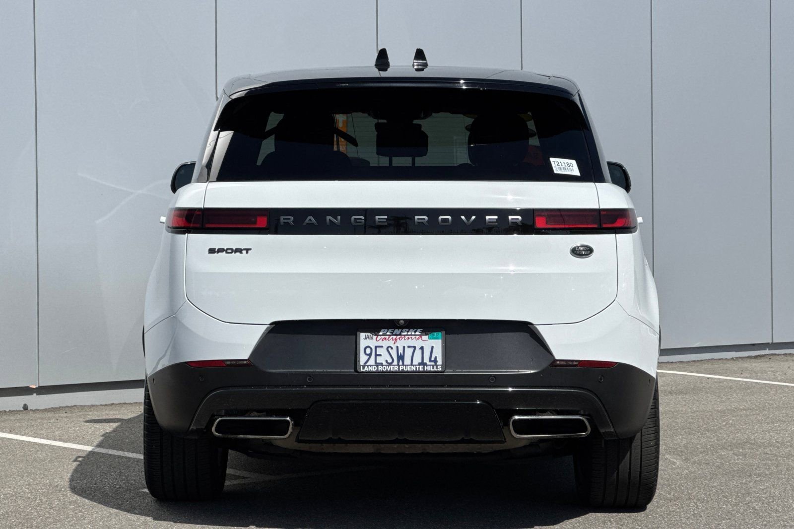 Certified 2023 Land Rover Range Rover Sport SE image 4