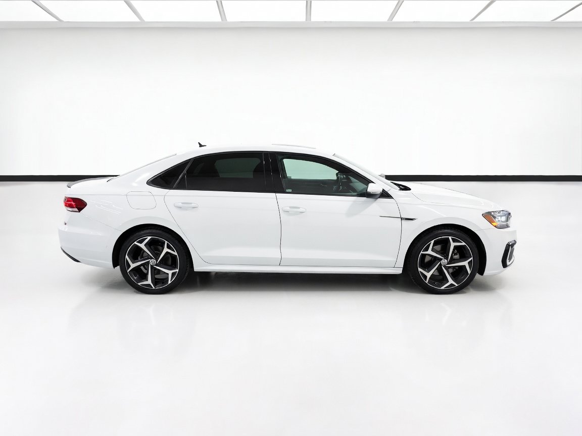 Used 2021 Volkswagen Passat 2.0T R-Line FWD image 26
