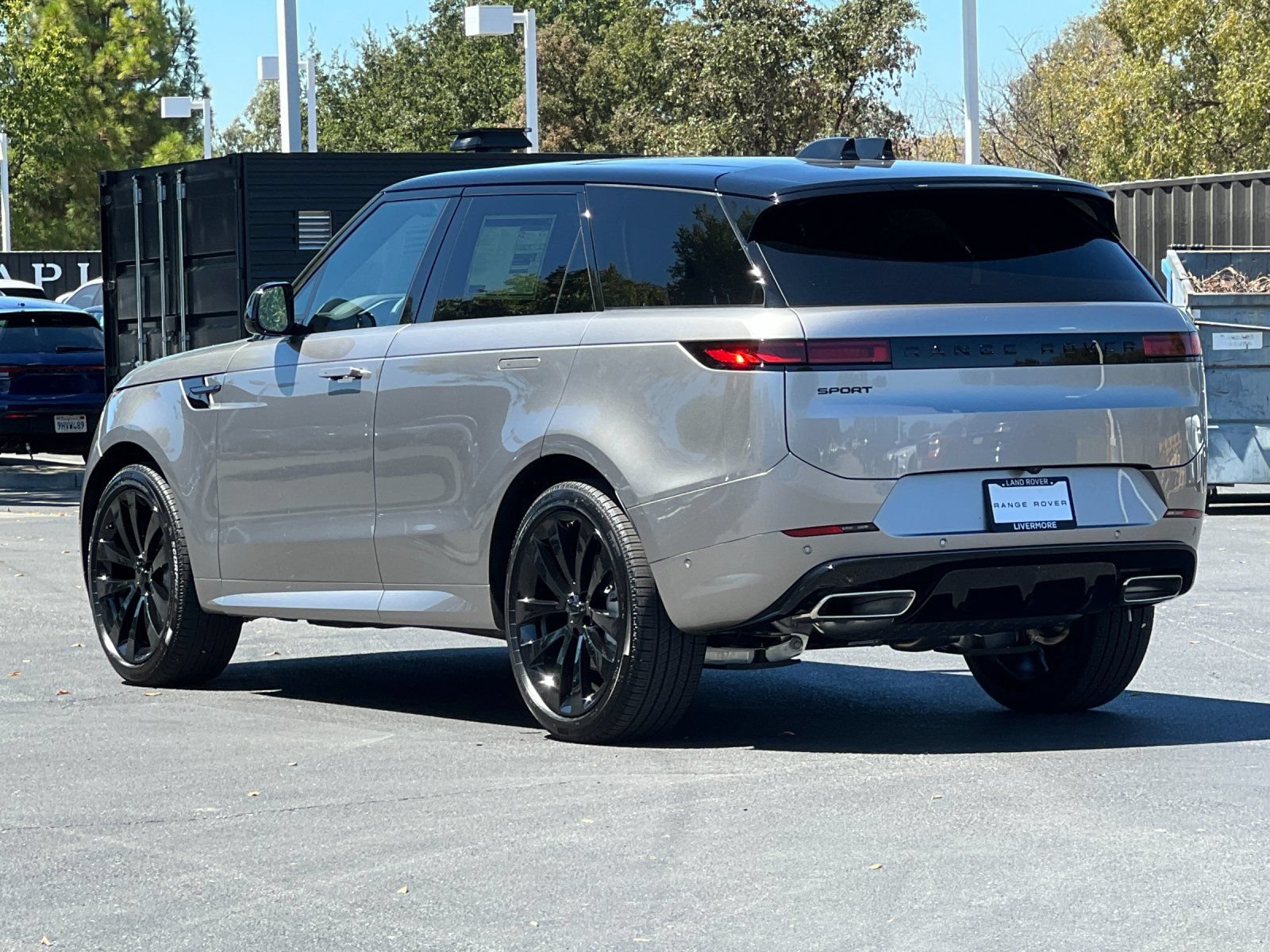 New 2026 Land Rover Range Rover Sport Dynamic SE AWD/4WD image 4