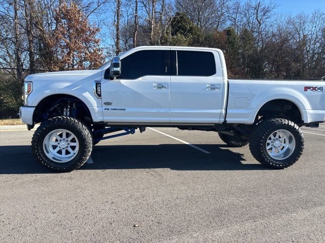 Used 2017 Ford F250 Platinum w/ Platinum Ultimate Package image 2