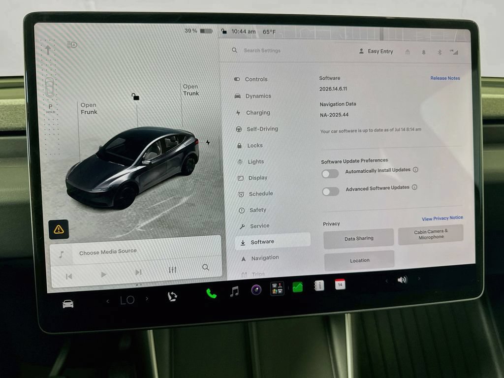 Used 2026 Tesla Model Y 2WD image 47