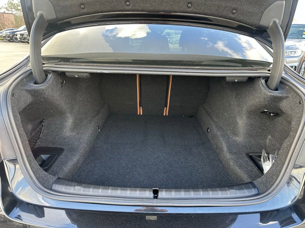 Used 2022 BMW 530i w/ Executive Package image 25