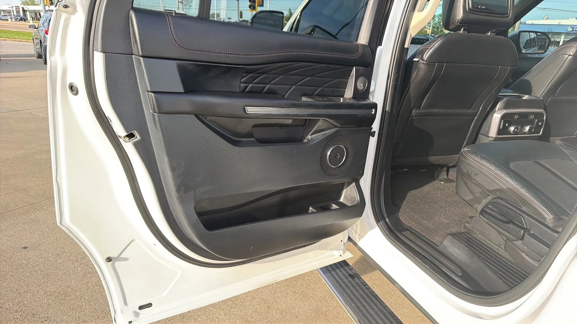 Used 2020 Ford Expedition Max Platinum AWD/4WD image 57