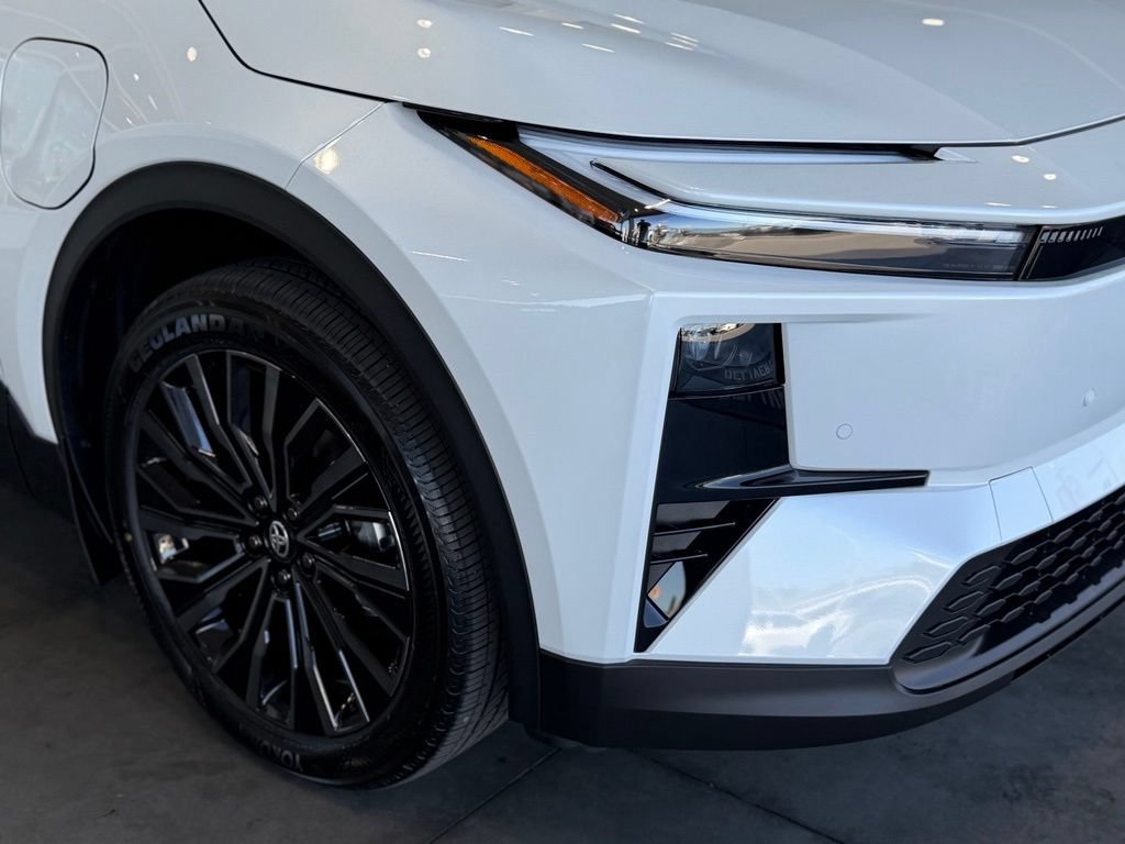 New 2026 Toyota C-HR AWD/4WD image 8