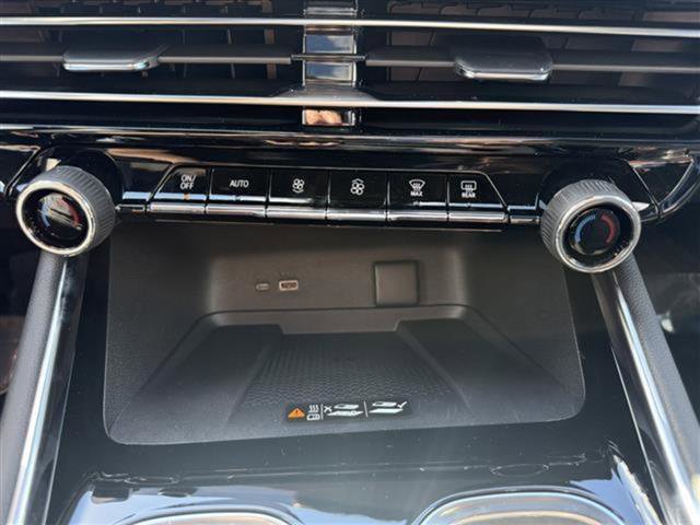 New 2026 Chevrolet Traverse LT w/ Sun and Wheel Package image 23