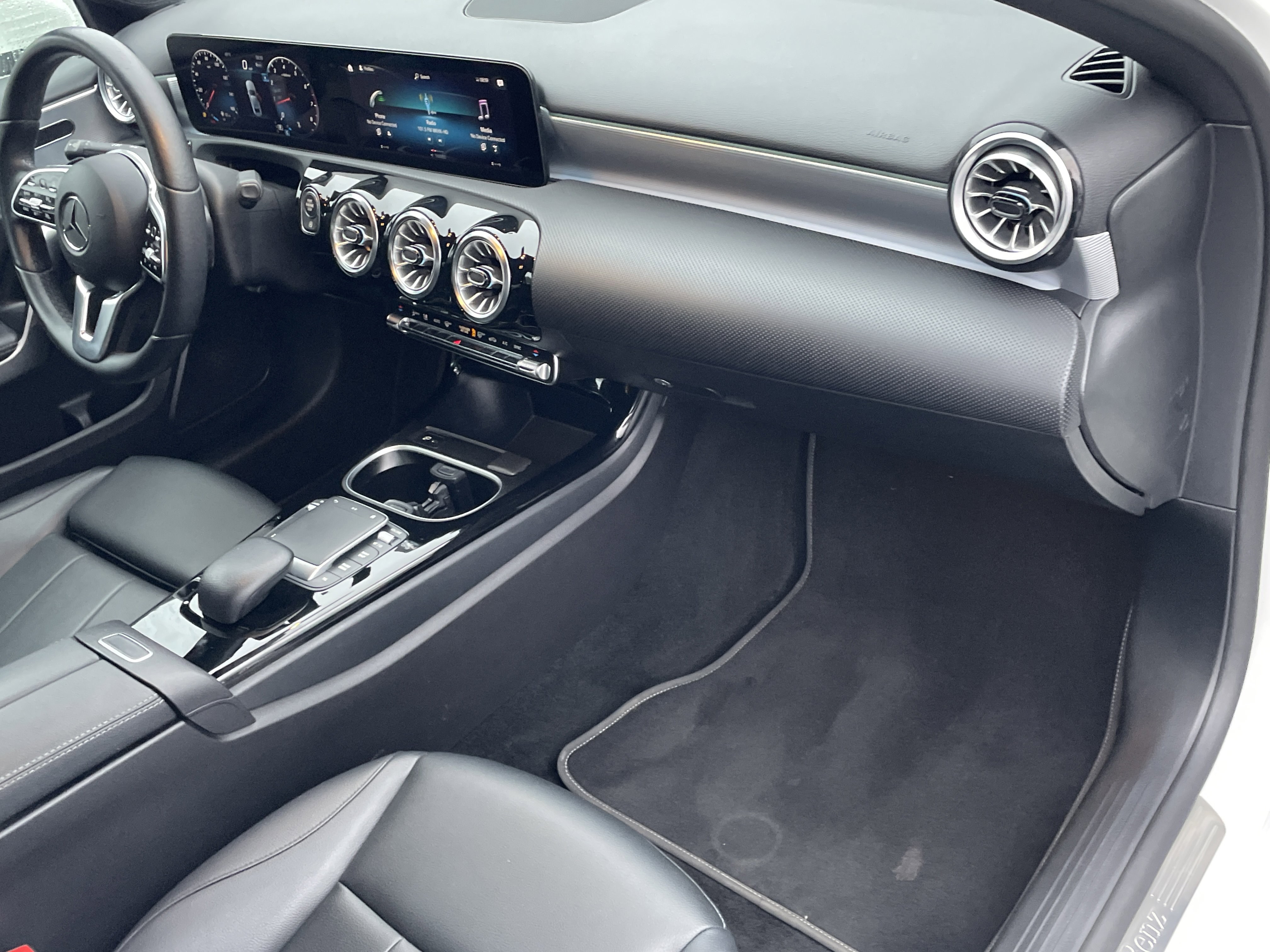 Certified 2022 Mercedes-Benz A 220 image 46