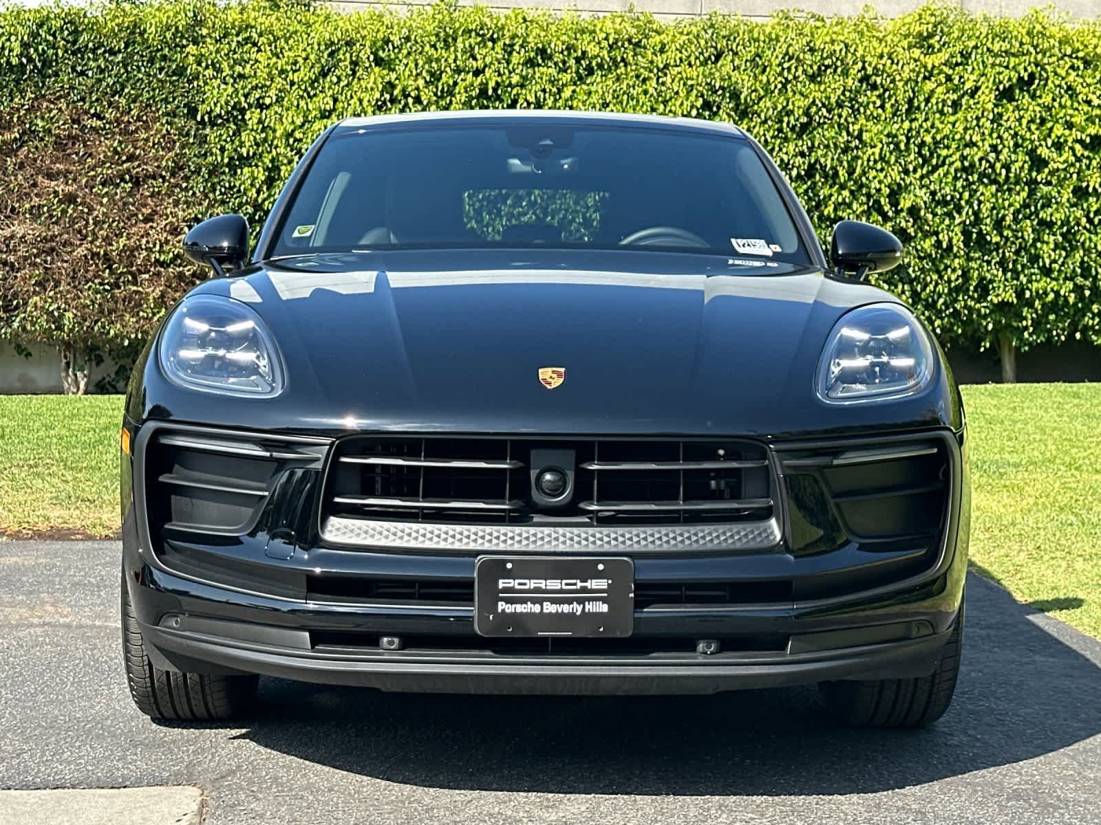 New 2026 Porsche Macan AWD/4WD image 11