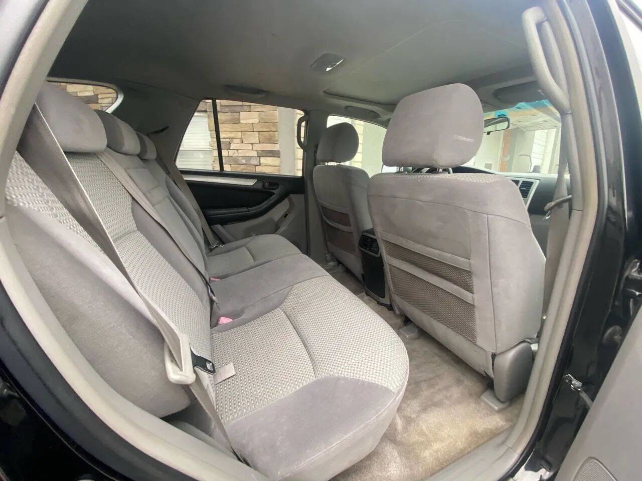 Used 2005 Toyota 4Runner SR5 image 10