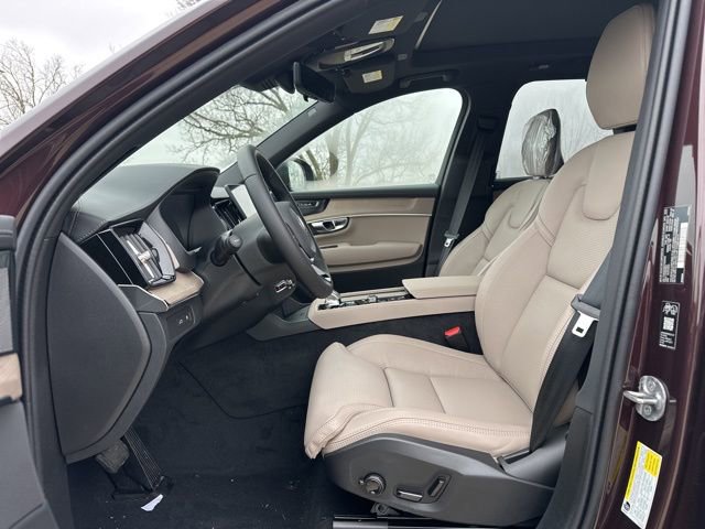 New 2026 Volvo XC90 T8 Ultra w/ Protection Package Premier AWD/4WD image 13