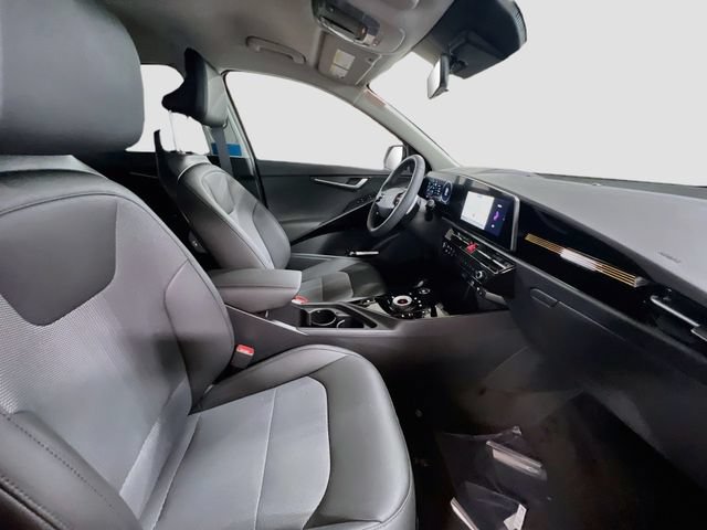 New 2026 Kia Niro Wind FWD image 29