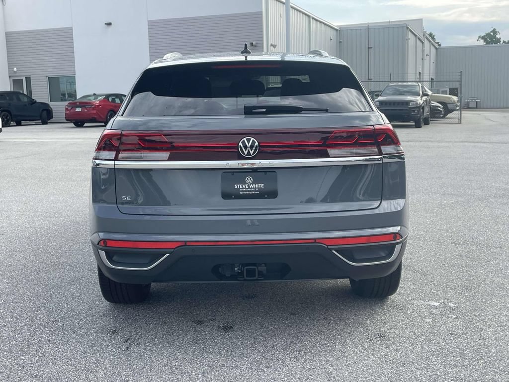 New 2026 Volkswagen Atlas Cross Sport SE FWD image 5