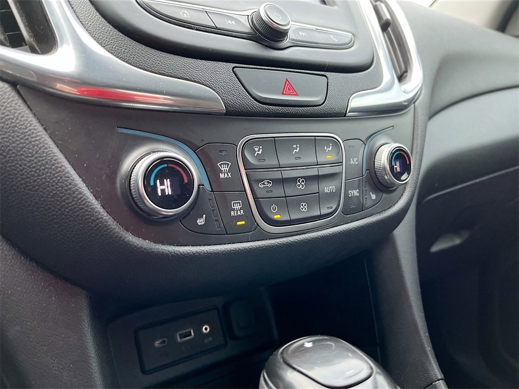 Used 2020 Chevrolet Equinox LT image 15