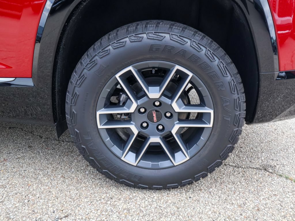 New 2027 GMC Terrain AT4 w/ Convenience Package III AWD/4WD image 38
