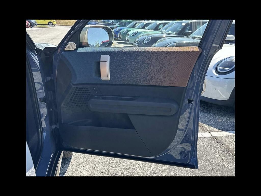 Used 2026 MINI Cooper Countryman S w/ Comfort Package Max image 51