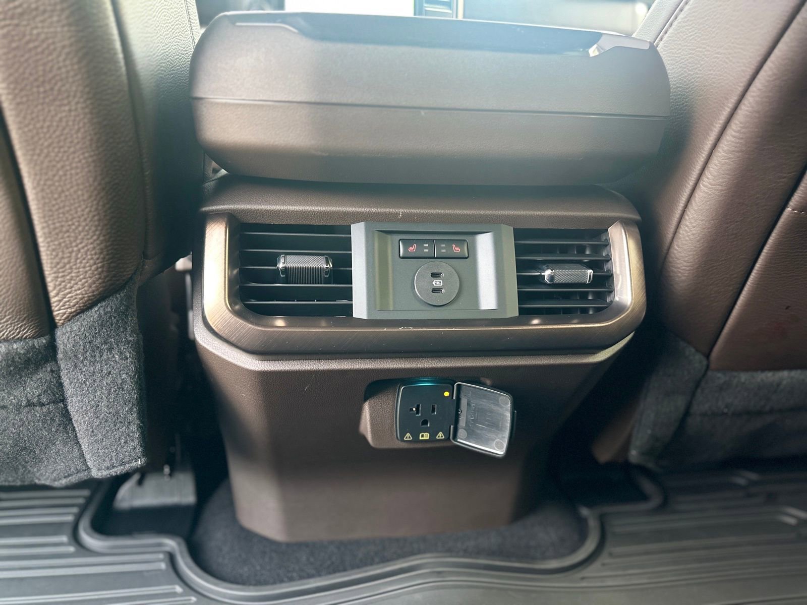 New 2025 Ford F150 King Ranch w/ FX4 Off-Road Package image 47