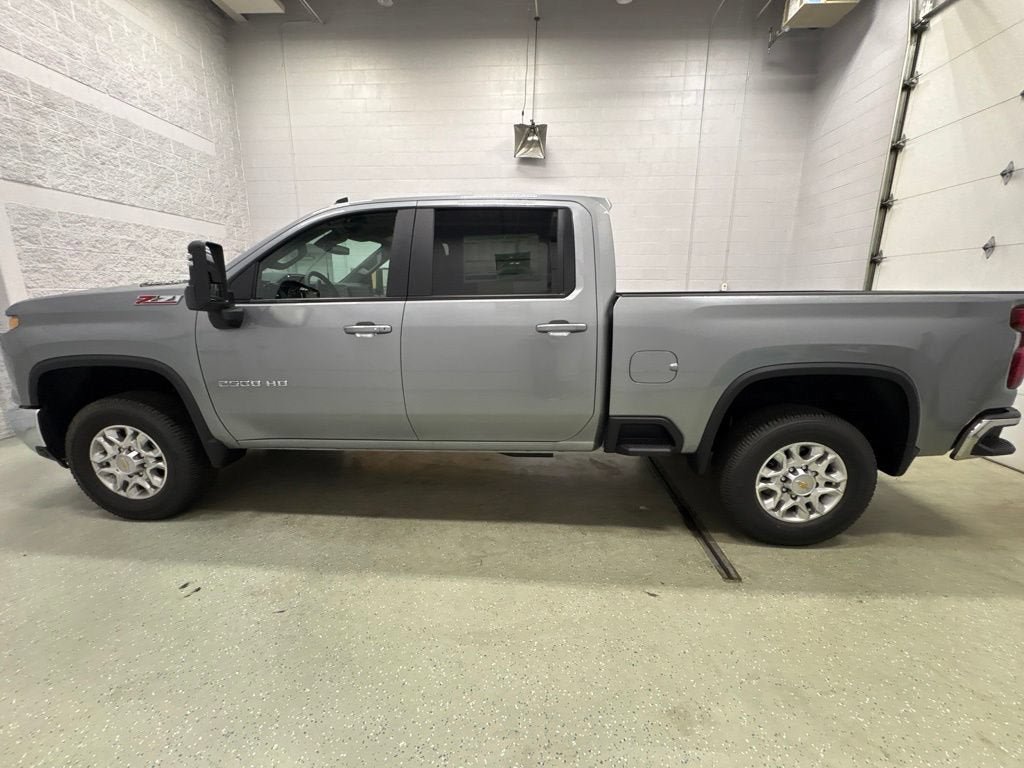 New 2026 Chevrolet Silverado 2500 LT AWD/4WD image 8