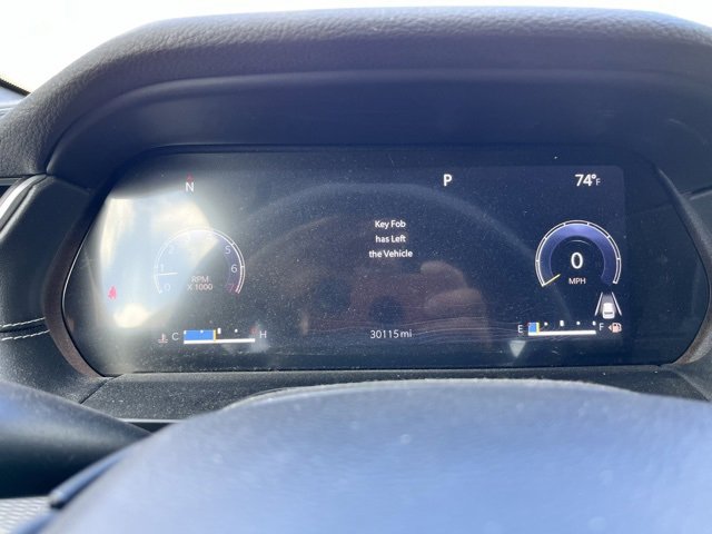 Used 2024 Jeep Grand Cherokee L Altitude image 11