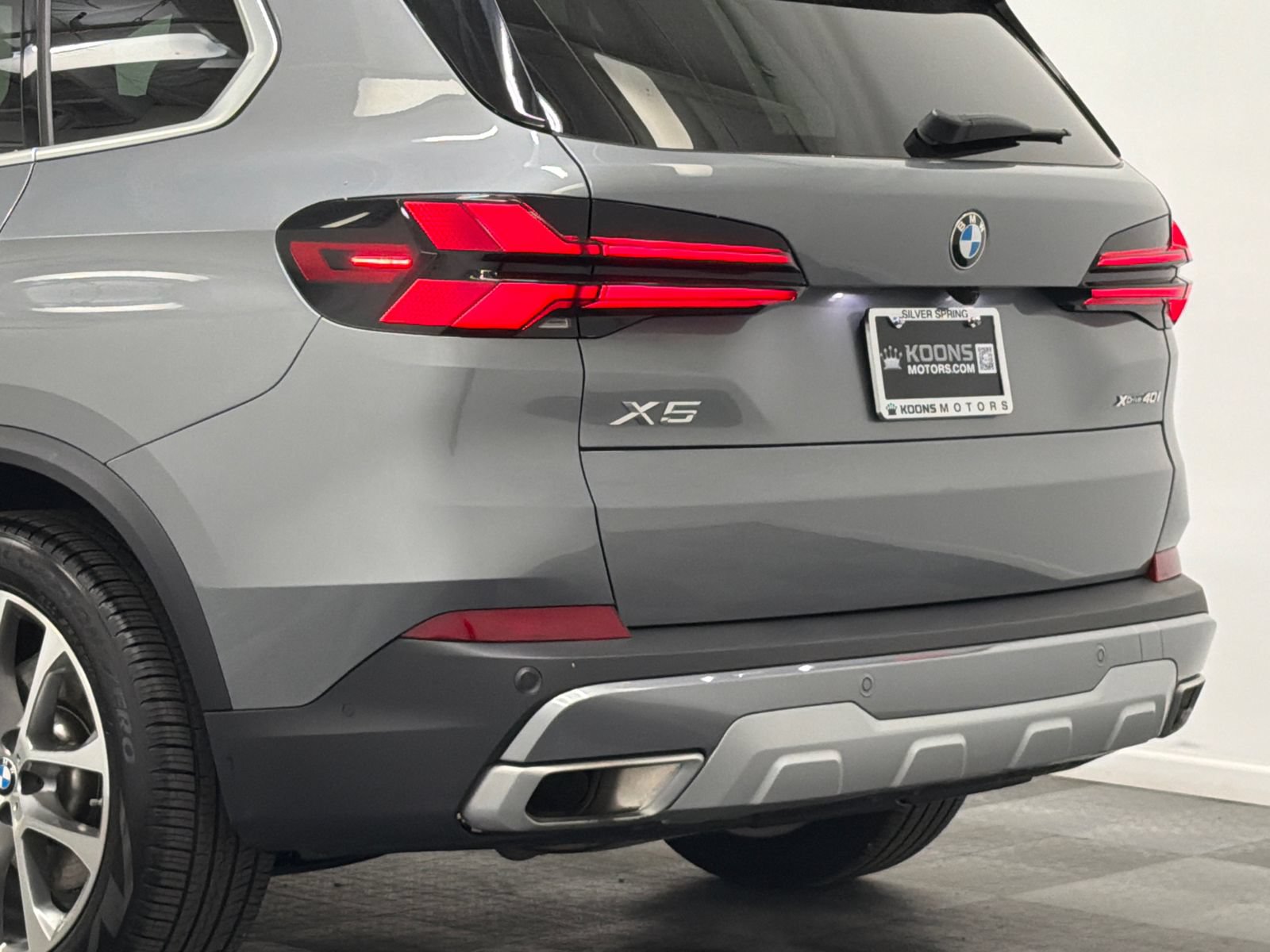 Used 2026 BMW X5 xDrive40i AWD/4WD image 7