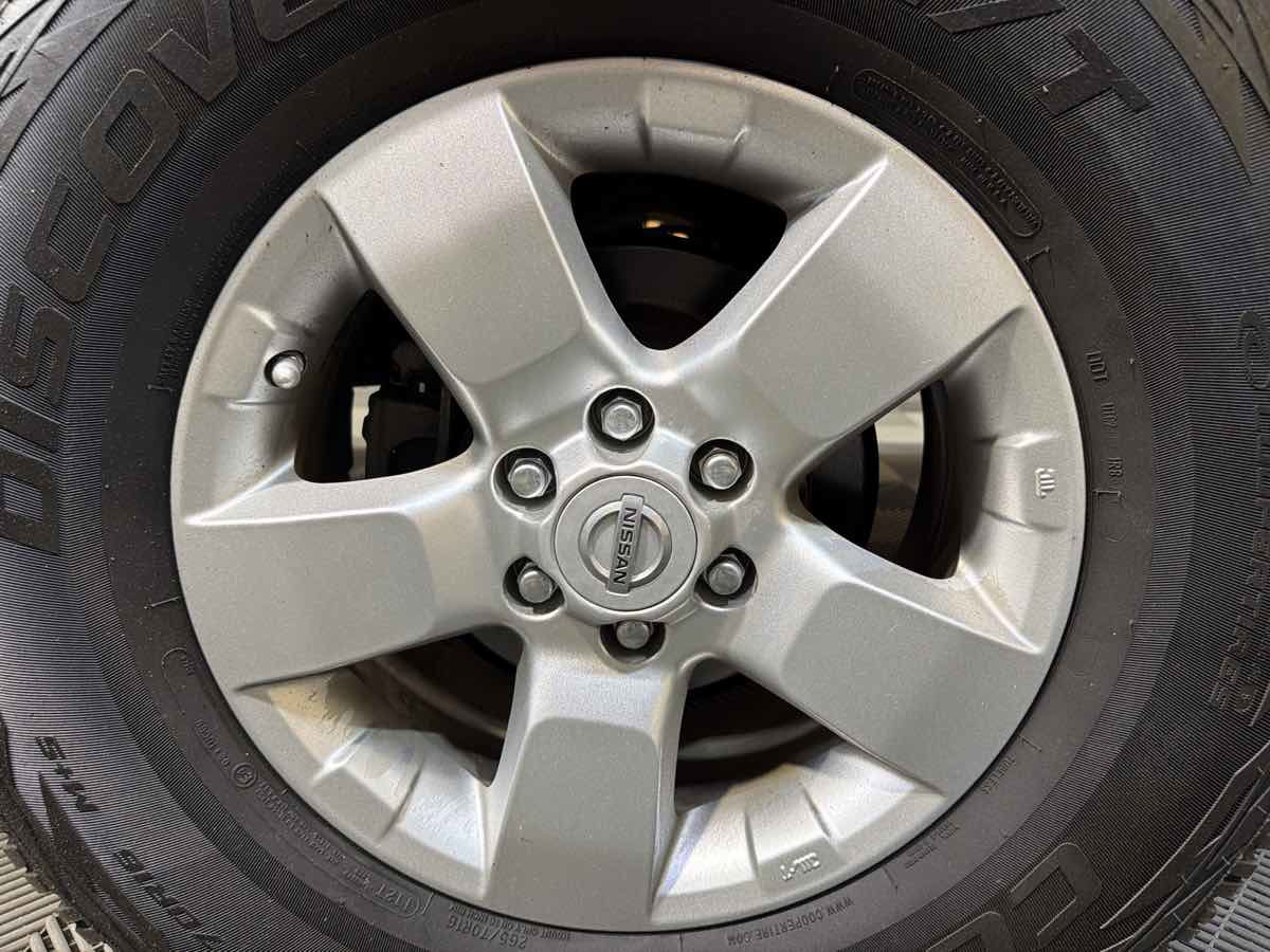 Used 2013 Nissan Frontier SV RWD image 31