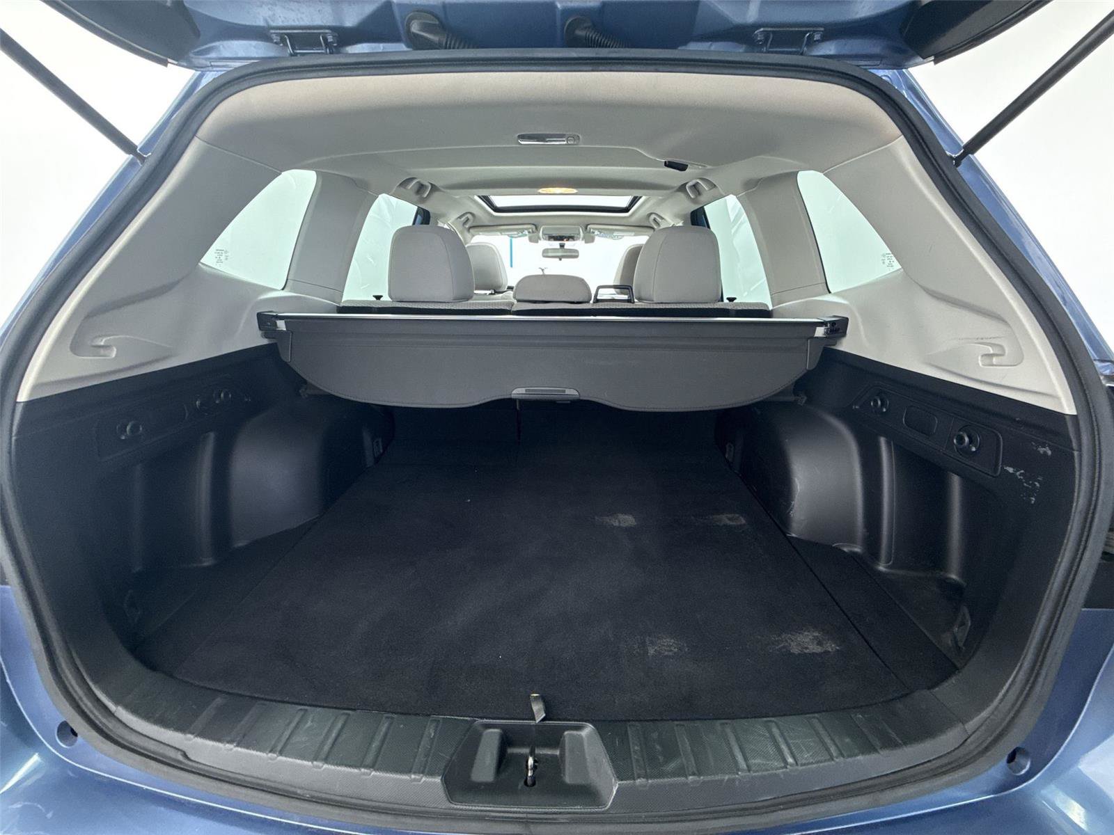 Used 2020 Subaru Forester Premium AWD/4WD image 29