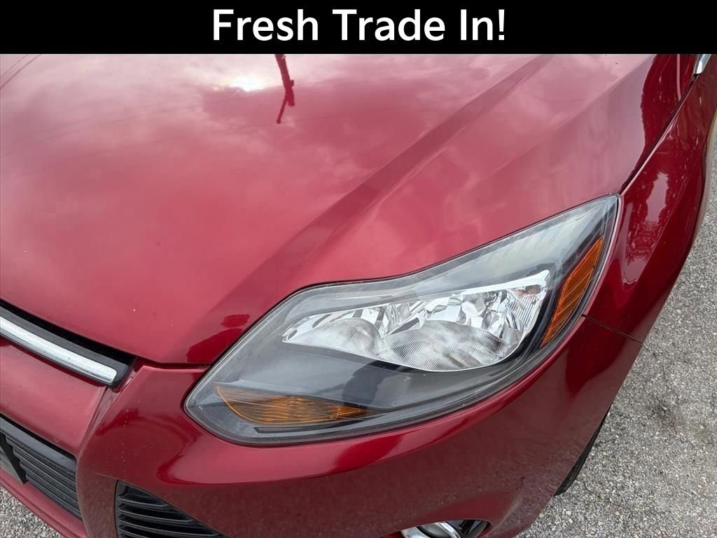 Used 2014 Ford Focus Titanium FWD image 4
