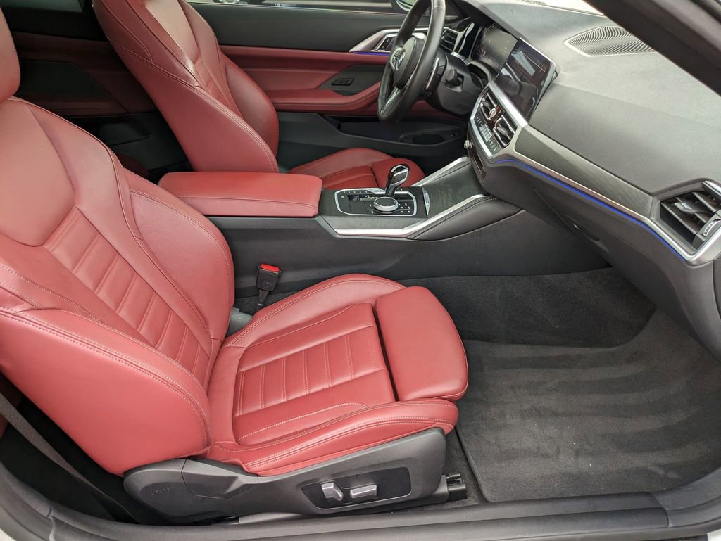 Used 2022 BMW M440i Coupe image 31