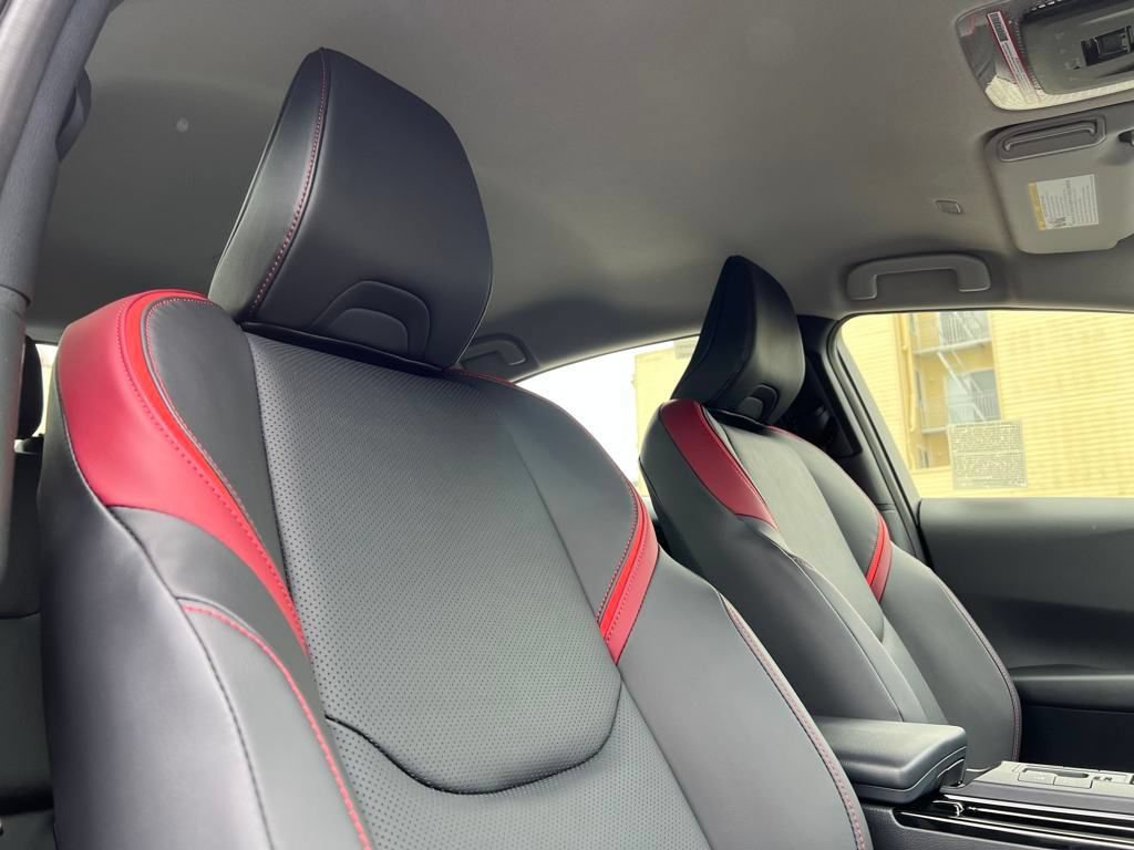 New 2026 Toyota Prius Plug-In Hybrid FWD image 23