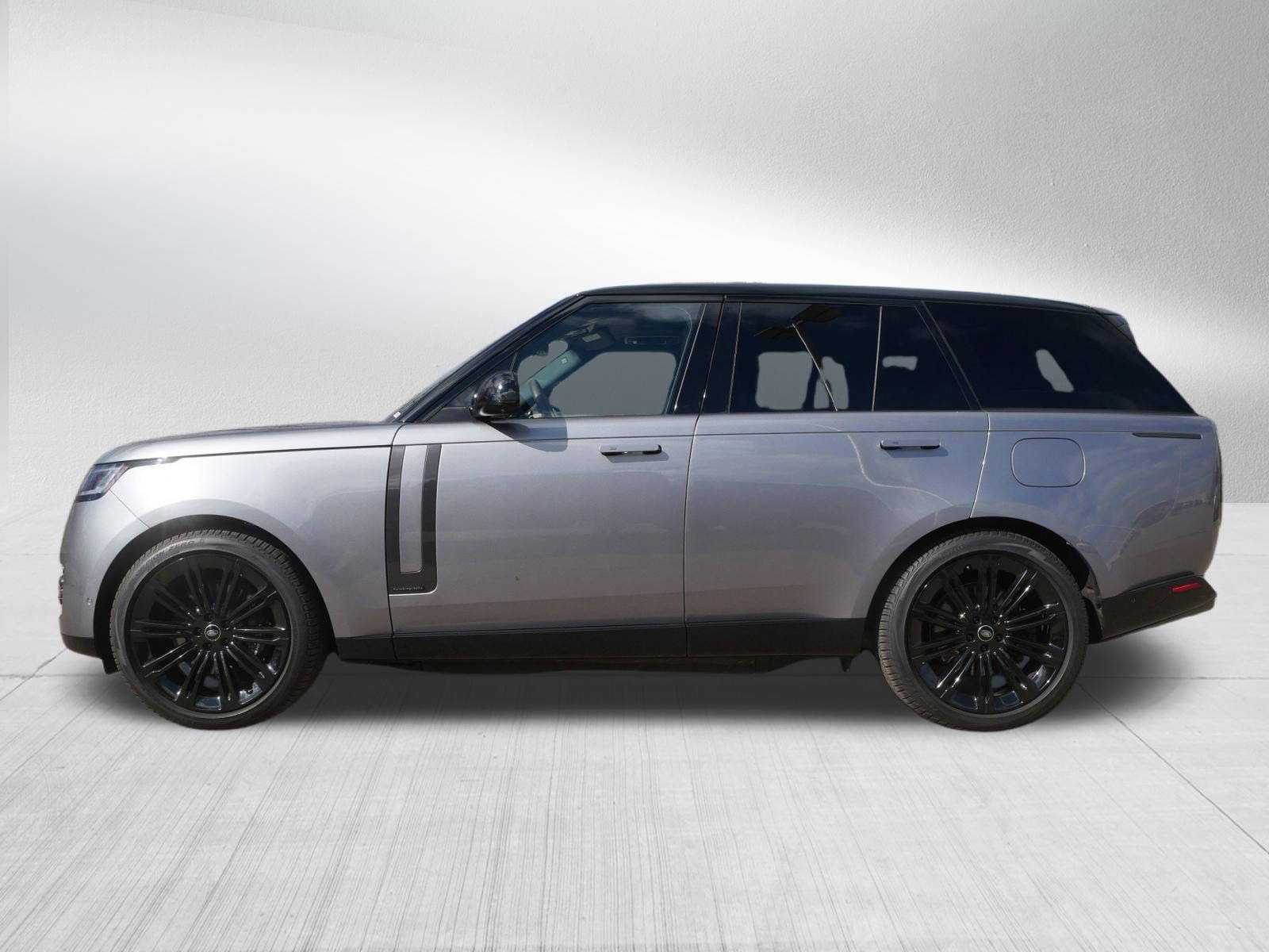 Certified 2025 Land Rover Range Rover Autobiography image 2