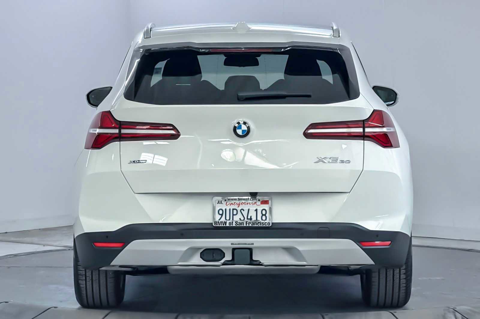 Used 2025 BMW X3 xDrive30i w/ Premium Package image 7