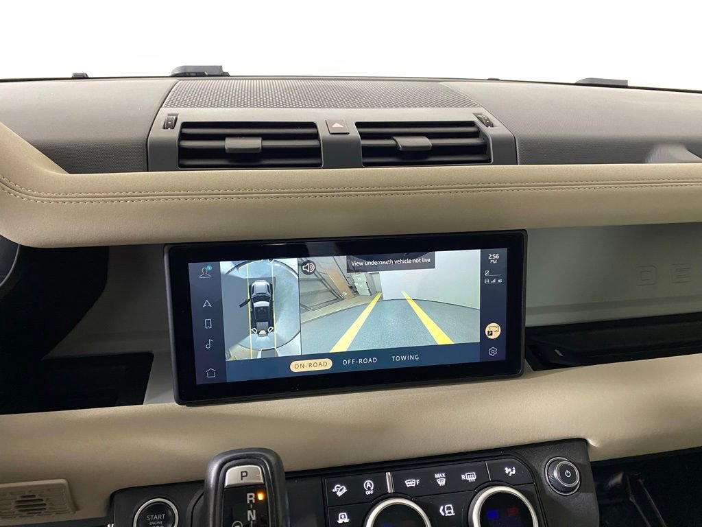 Used 2020 Land Rover Defender 110 SE image 21